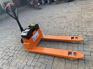 揭秘金华叉车维修许可证代办费用：多少钱？钱花在哪？