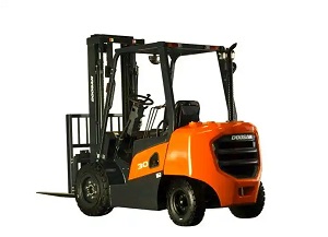 聊城叉车维修许可证代办多少钱？专业代办，费用透明